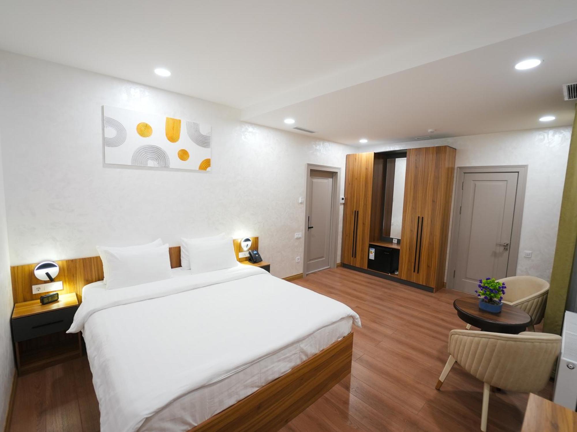 Avant Express Hotel Pool&Spa Tashkent Exterior foto